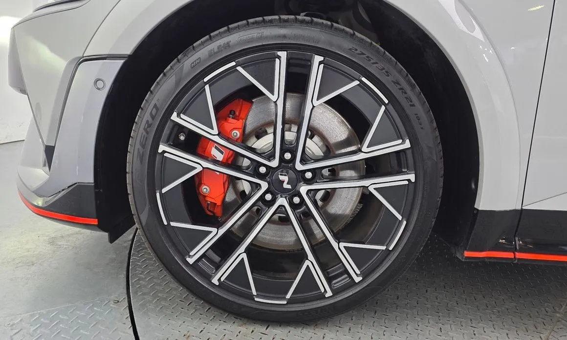 Hyundai Ioniq5 — фото 10