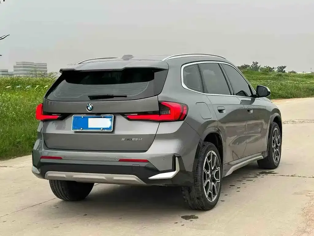 BMW X1 — фото 2