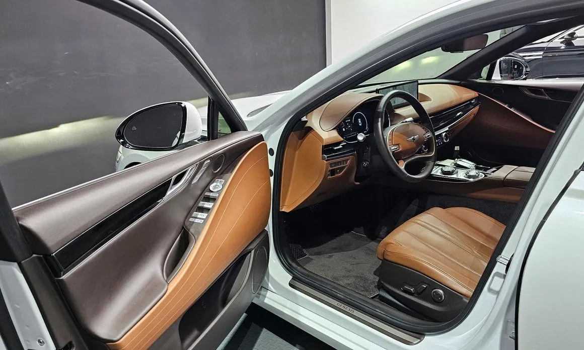 Genesis G80 — фото 10