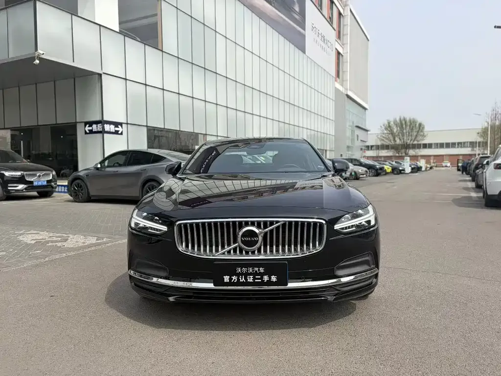 Volvo S90 — фото 4
