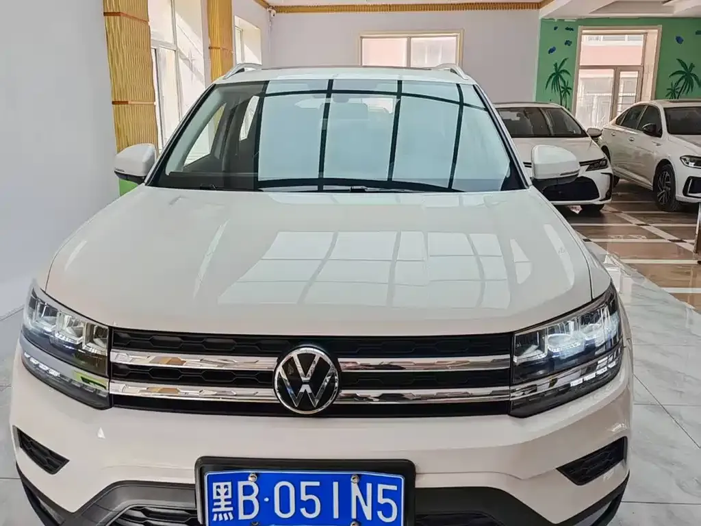 Volkswagen Tharu — фото 1
