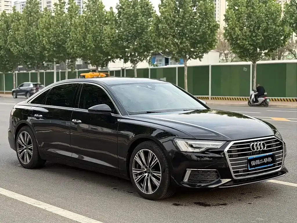 Audi A6L — фото 6