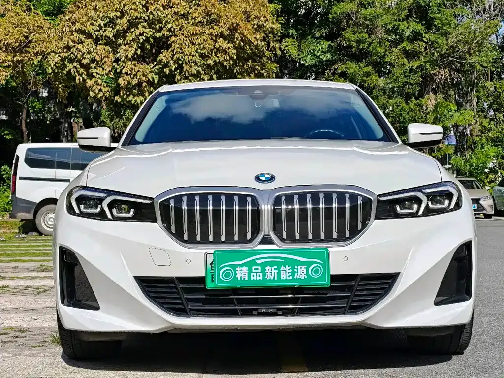 BMW i3 — фото 3