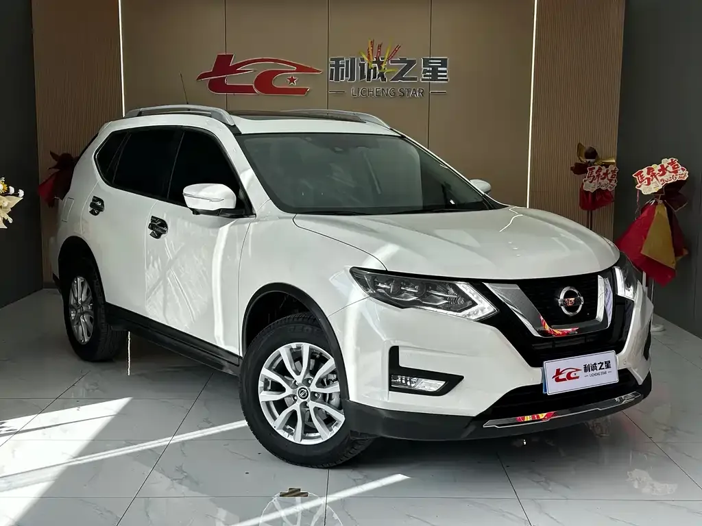 Nissan X-Trail 2023 из CN, фото 4