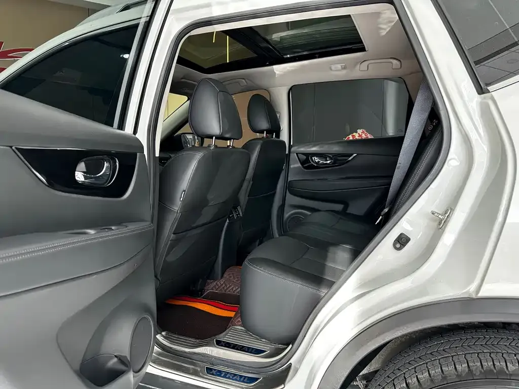 Nissan X-Trail 2023 из CN, фото 8