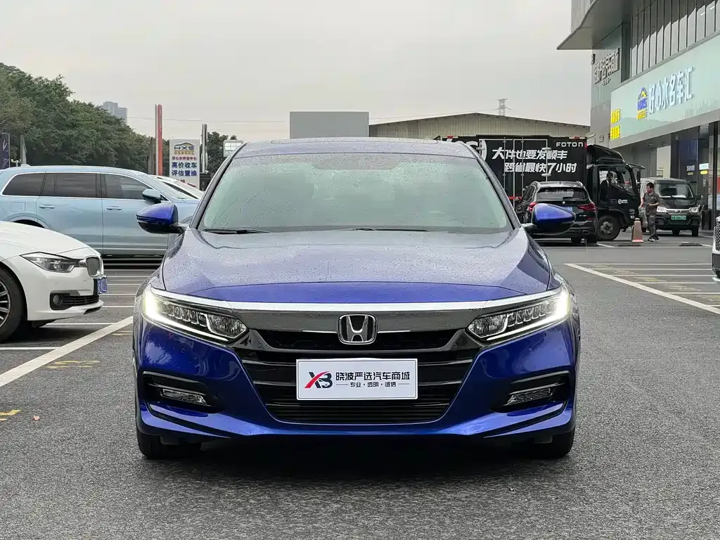 Honda Accord — фото 2