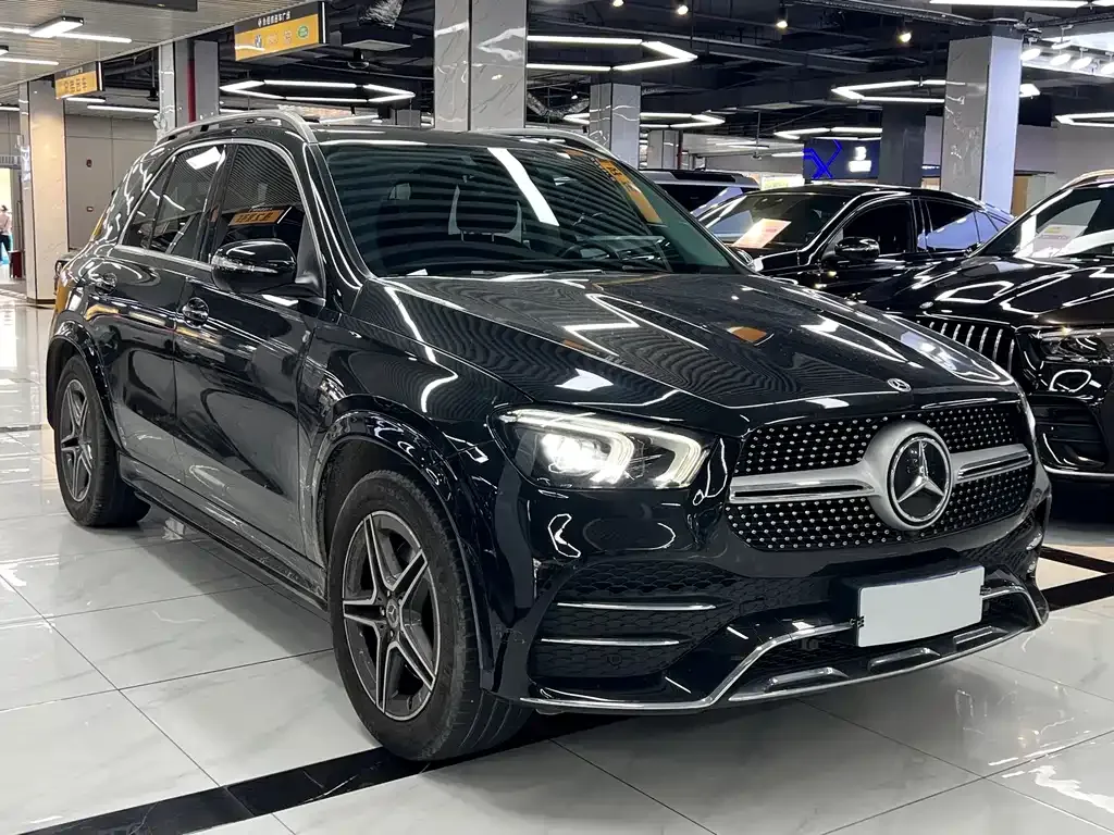 Mercedes-Benz GLE — фото 5