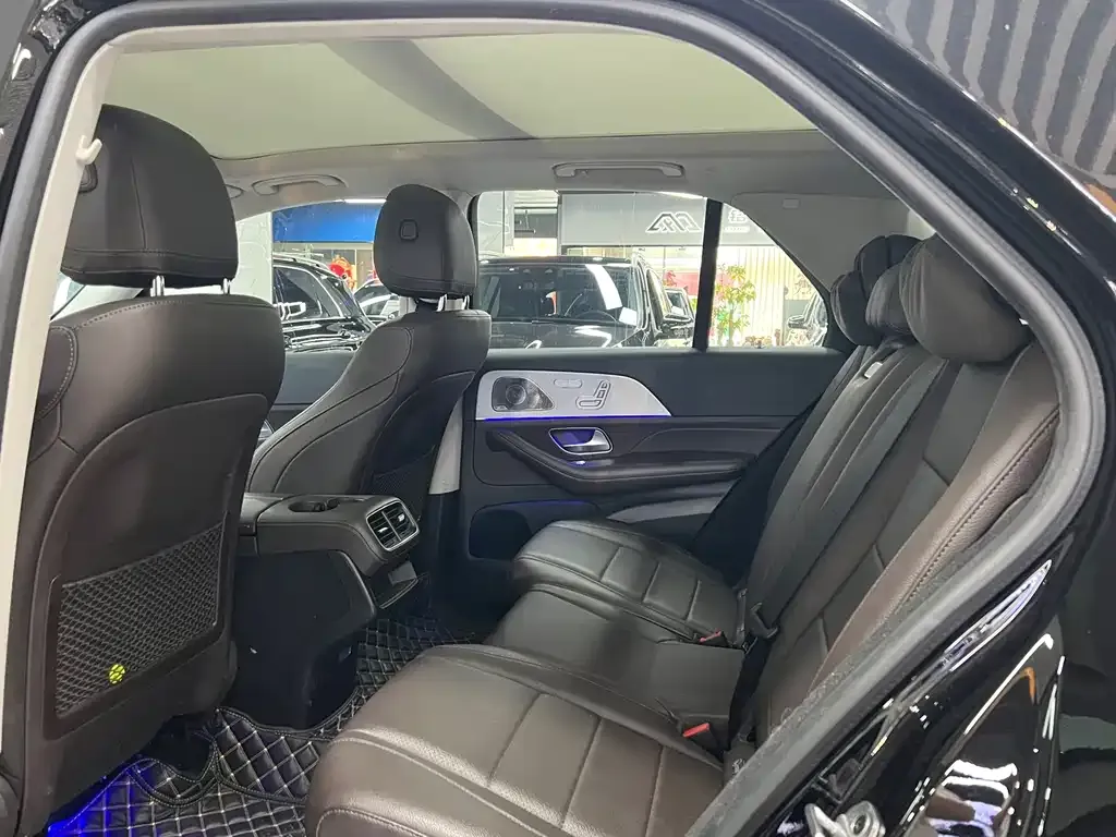Mercedes-Benz GLE — фото 2