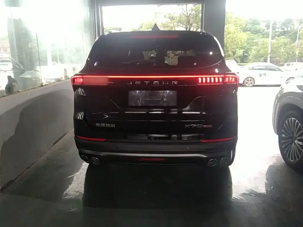 Jetour X70 PLUS — фото 4