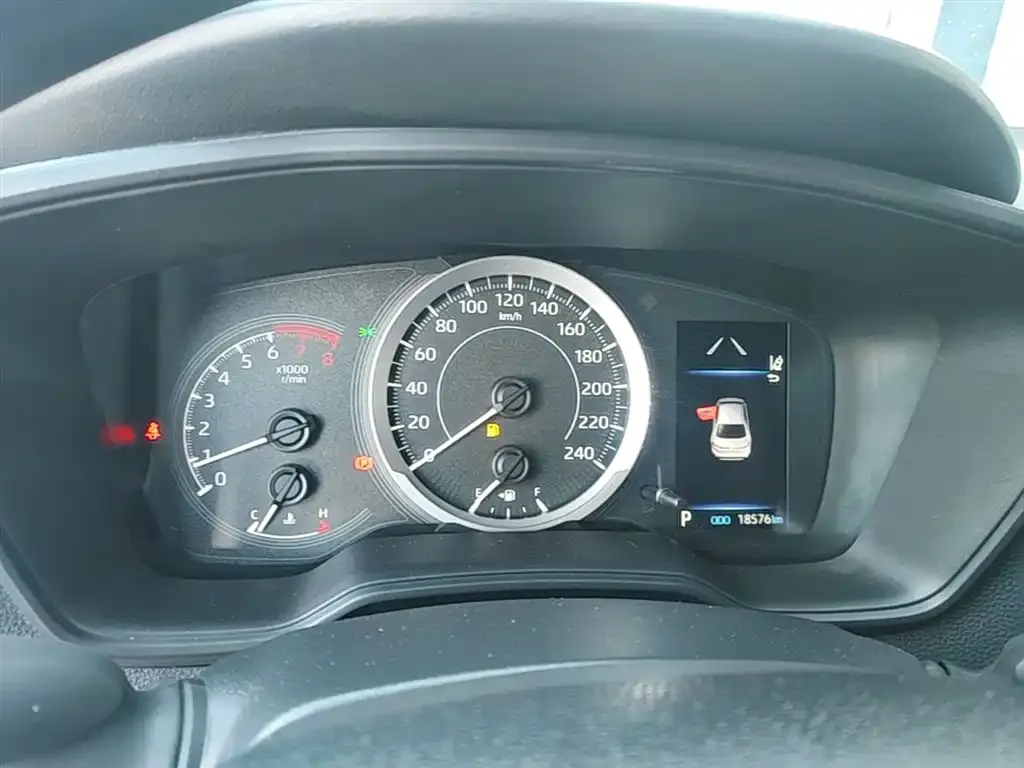 Toyota Levin 2024 из CN, фото 2