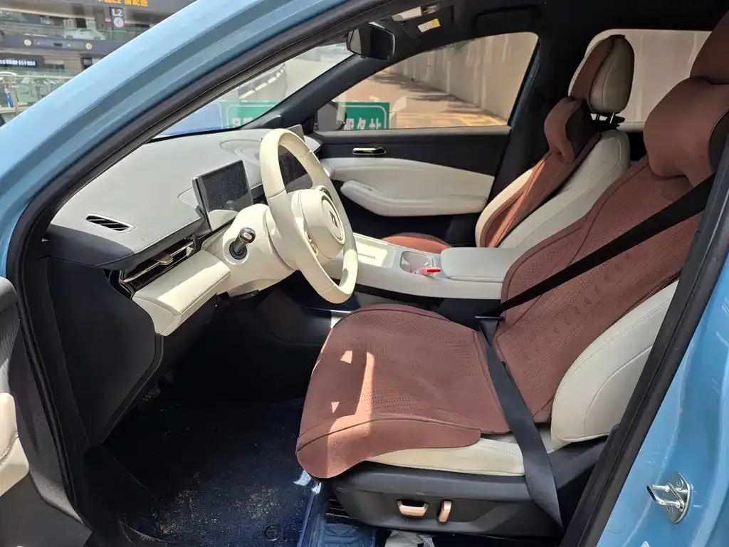 Baojun Yunhai 2025 из CN, фото 2