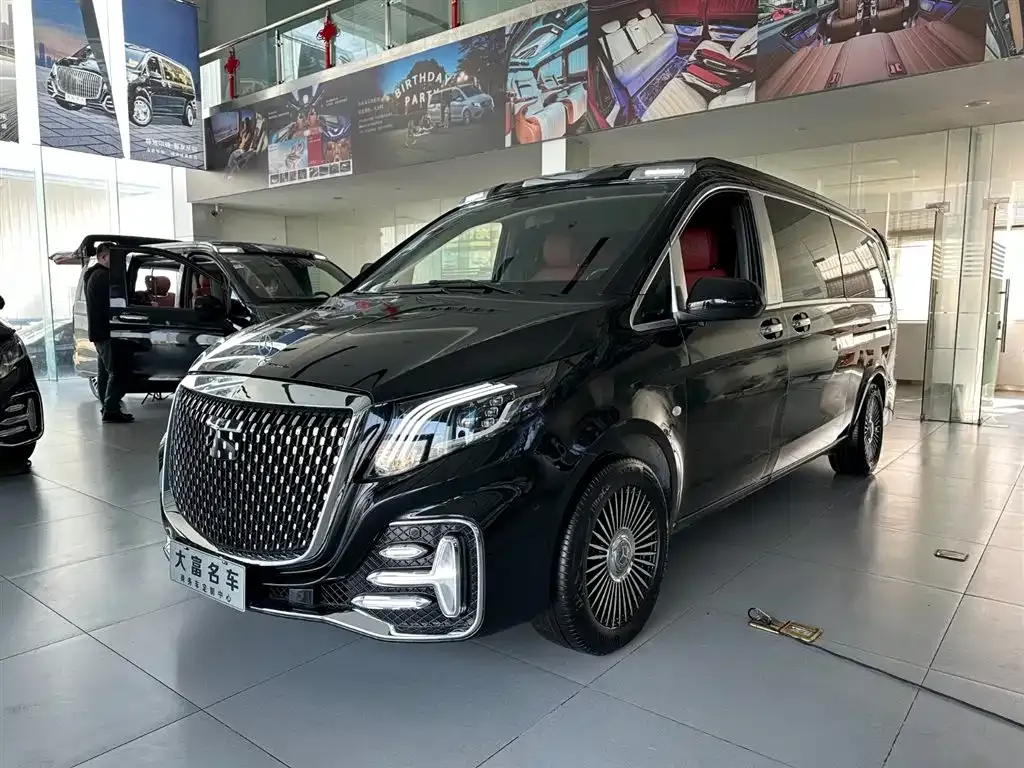 Mercedes-Benz Vito — фото 1