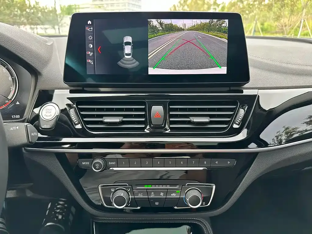 BMW 1 Series 2023 из CN, фото 6