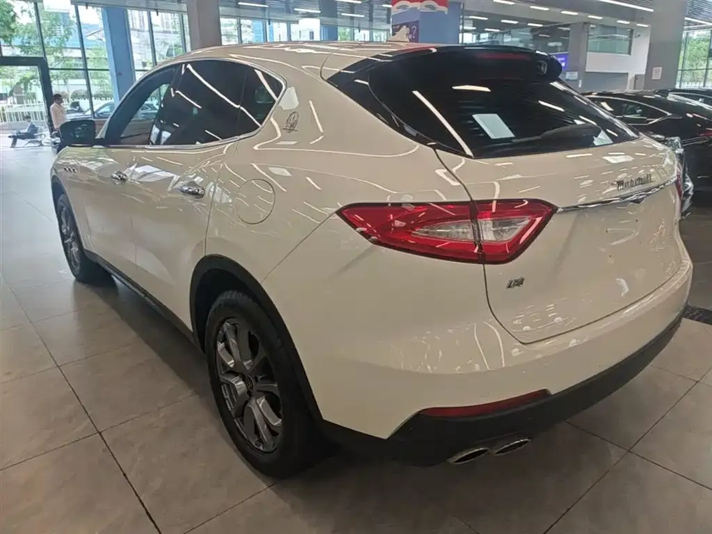 Maserati Levante 2021 из CN, фото 8