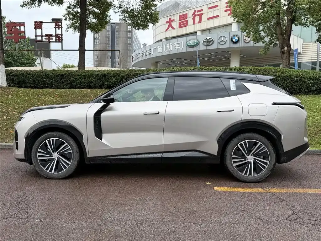 Lynk & Co 08 EM-P 2024 из CN, фото 4