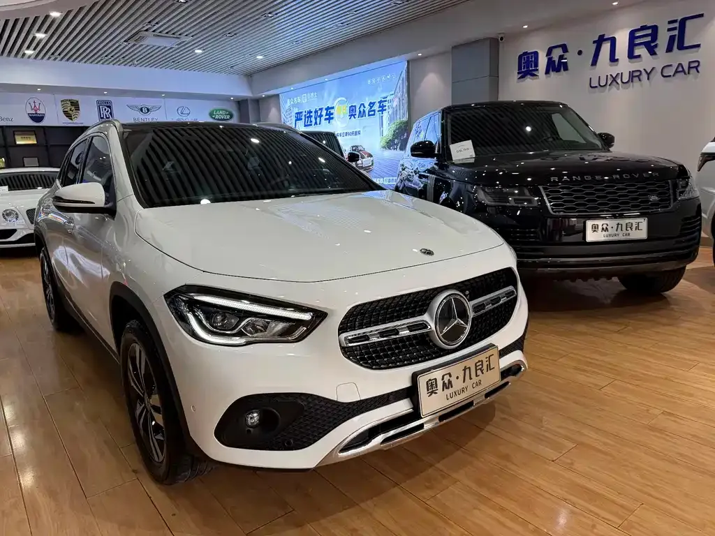 Mercedes-Benz GLA — фото 8