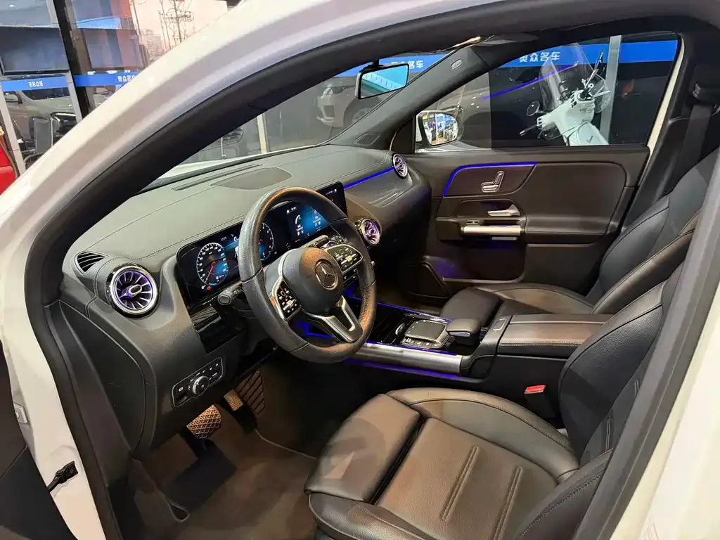 Mercedes-Benz GLA — фото 2