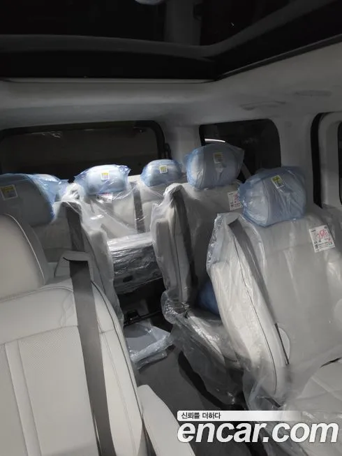 Hyundai Staria — фото 2