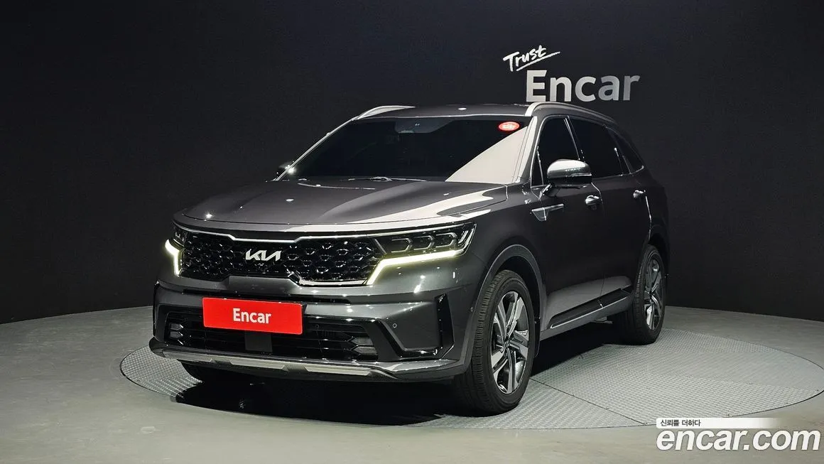 Kia Sorento — фото 1
