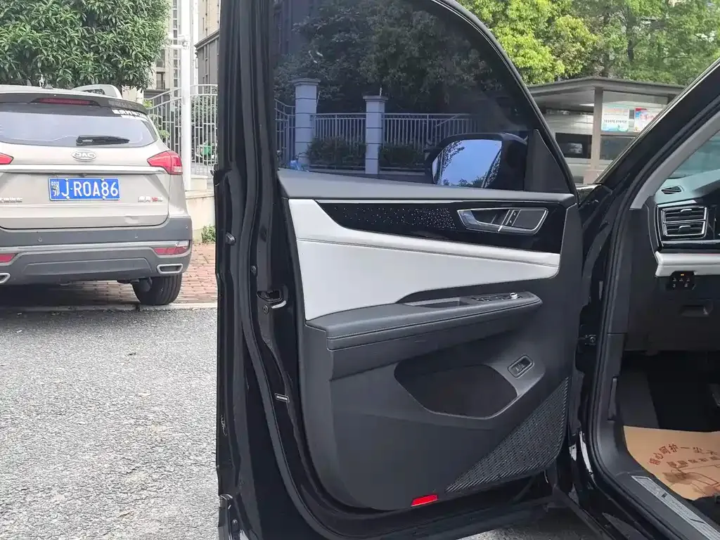 Volkswagen Teramont X — фото 6