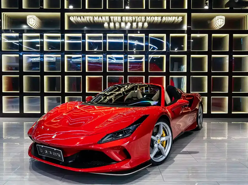 Ferrari F8 — фото 1