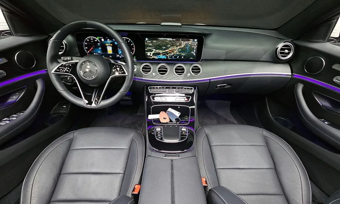 Mercedes-Benz E-Class — фото 10
