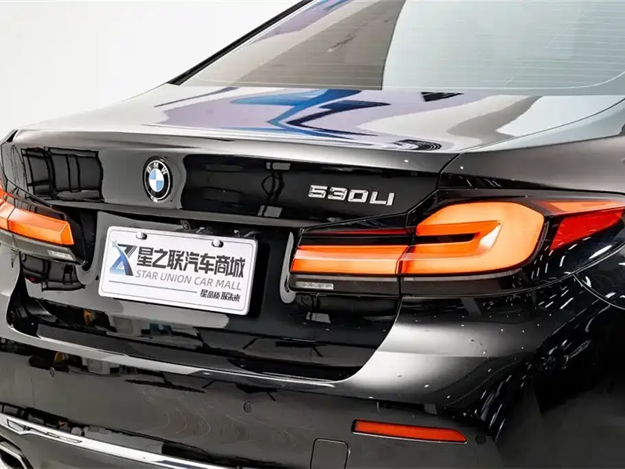 BMW 5 Series — фото 4