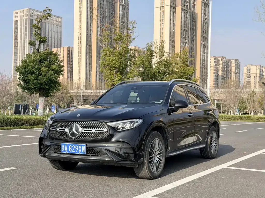 Mercedes-Benz GLC — фото 1