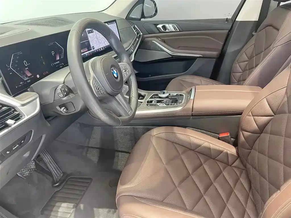 BMW X5 — фото 10