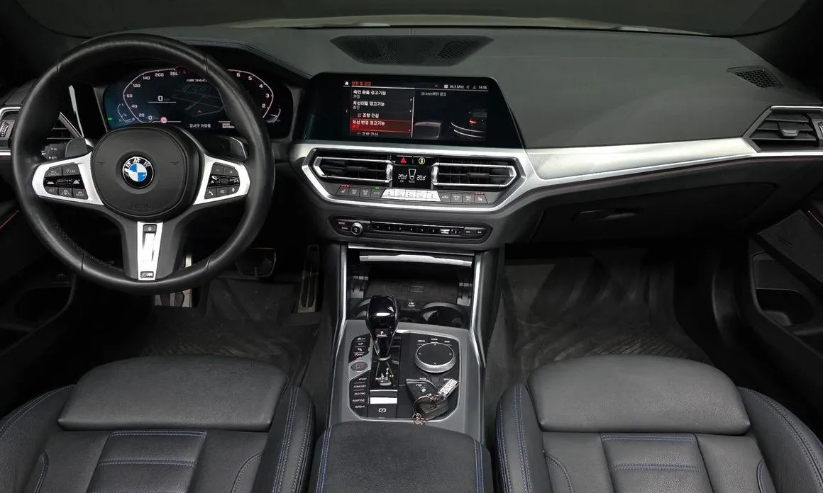 BMW 3-Series 2022 из KR, фото 2