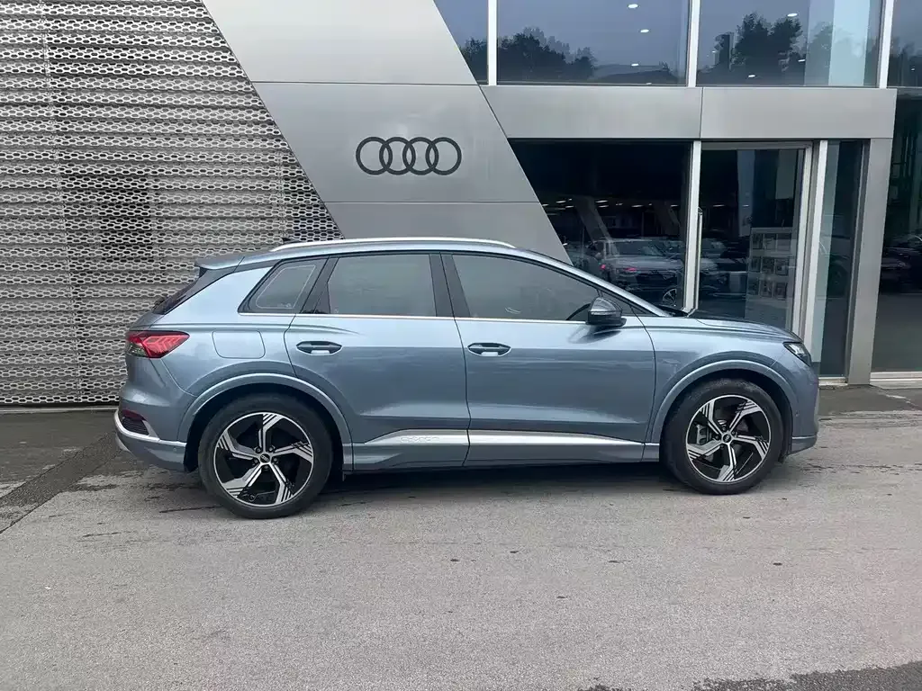 Audi Q4 e-tron 2023 из CN, фото 2
