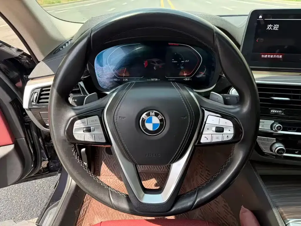 BMW 5 Series — фото 2