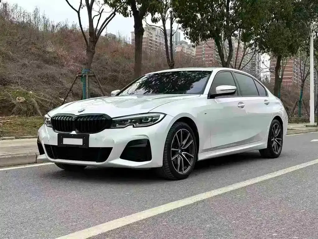 BMW 3 Series — фото 1