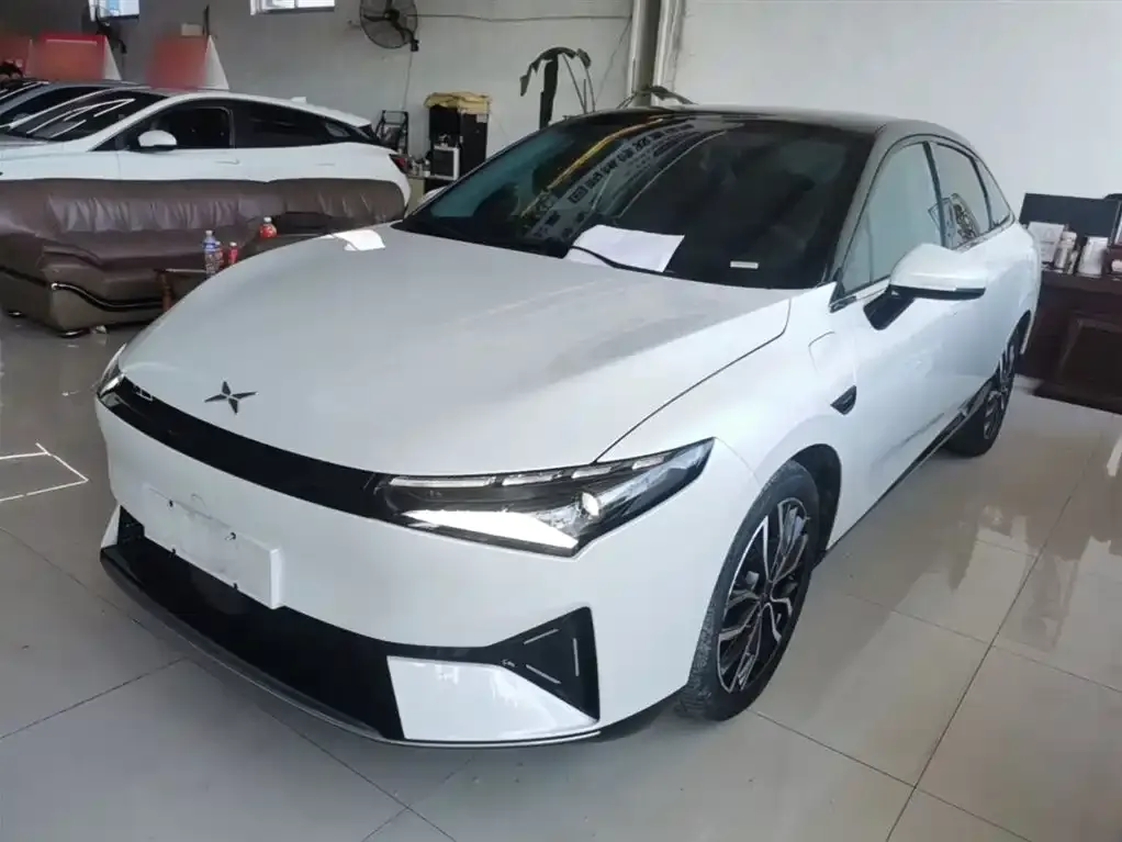 XPeng P5