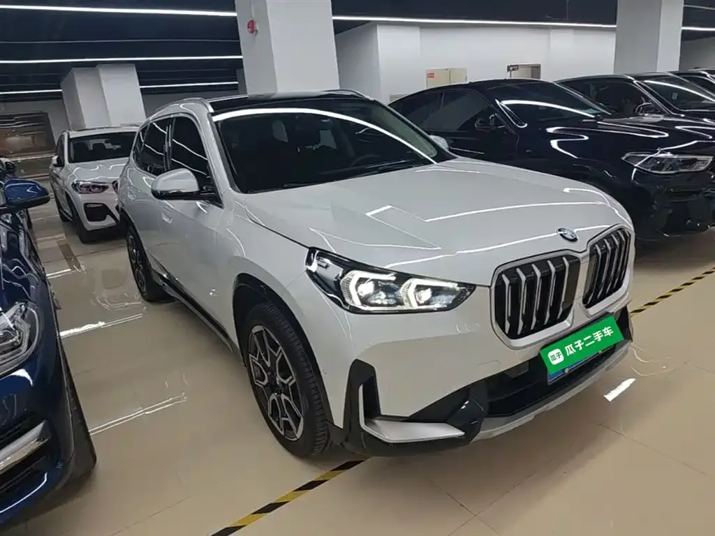 BMW X1 — фото 4
