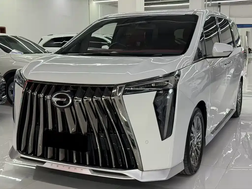 GAC Motor Trumpchi M8 — фото 1