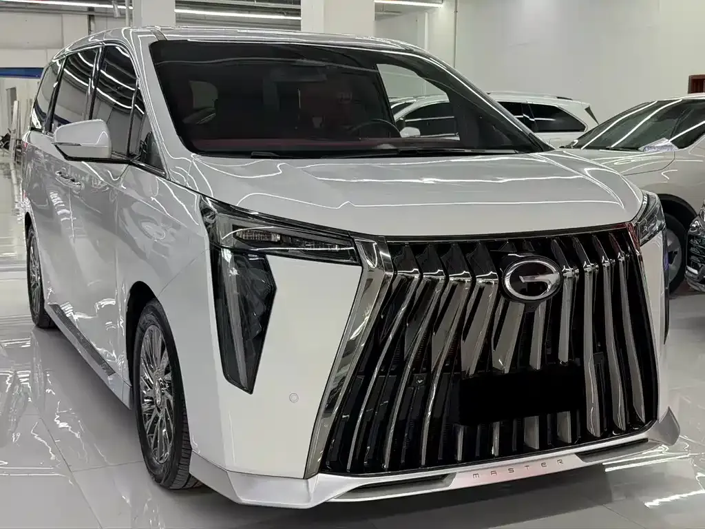 GAC Motor Trumpchi M8 — фото 9