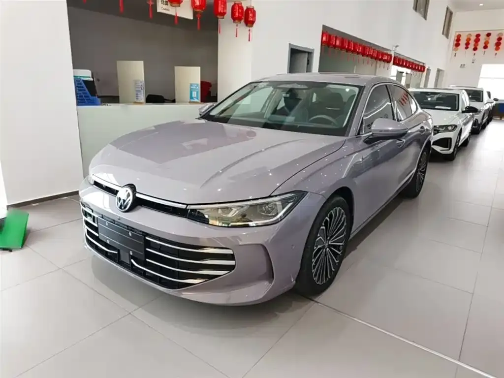 Volkswagen Passat — фото 1