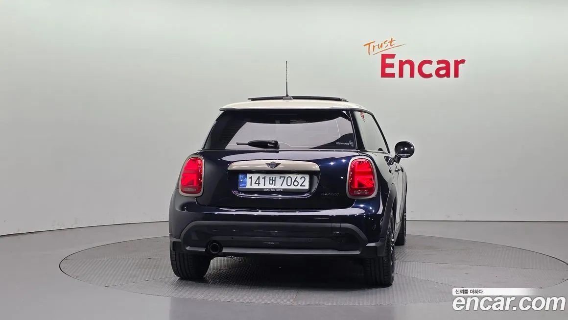 Mini Cooper 2023 из KR, фото 2