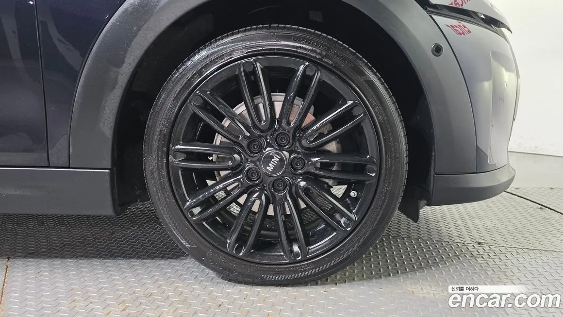 Mini Cooper 2023 из KR, фото 9