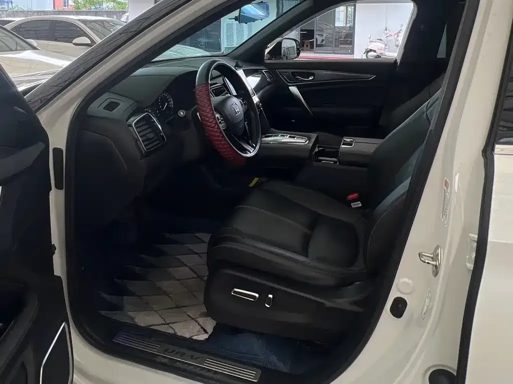Honda UR-V 2023 из CN, фото 4