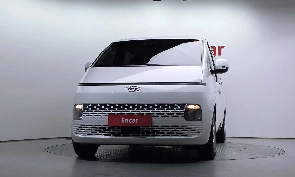 Hyundai Staria 2024 из KR, фото 2