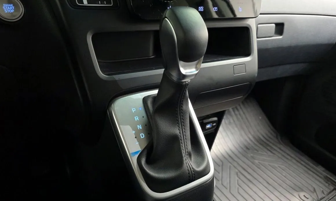 Hyundai Staria 2024 из KR, фото 8
