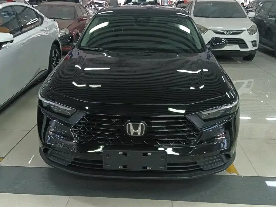 Honda Accord — фото 3