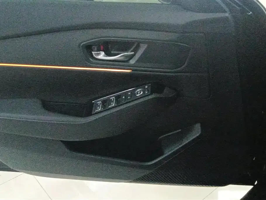Honda Accord — фото 9
