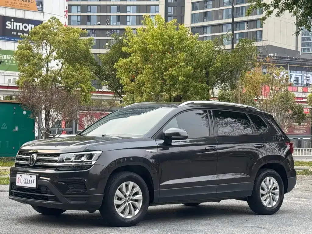 Volkswagen Tharu