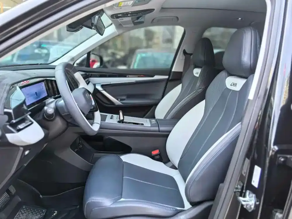 Geely Boyue L 2025 из CN, фото 9