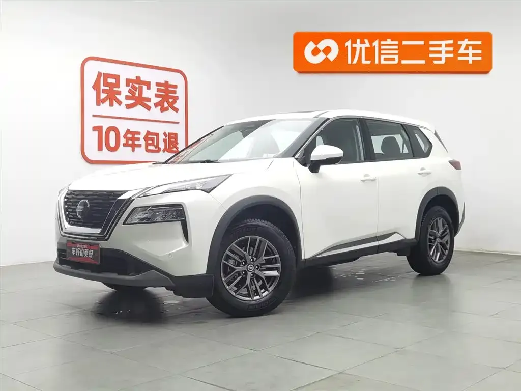 Nissan X-Trail — фото 1