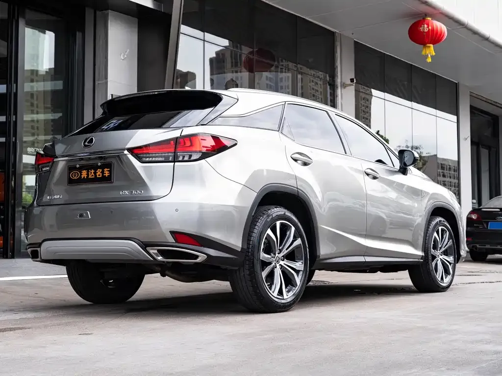 Lexus RX — фото 4