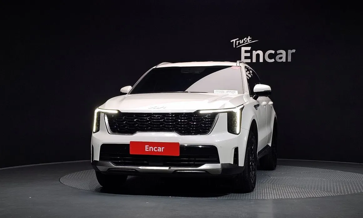 Kia Sorento — фото 6